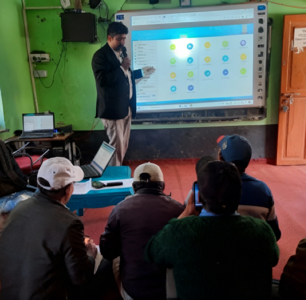 freepik__talk__70328